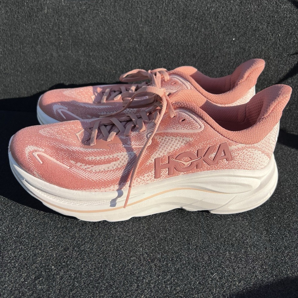Hoka Clifton 10 Pink Women's Size 10B Gym Walking Cushioned Running Shoes - Picture 2 of 8